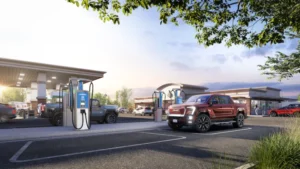 GM, ChargePoint partneris, kuris įdiegs 500 itin greitų elektromobilių įkroviklių