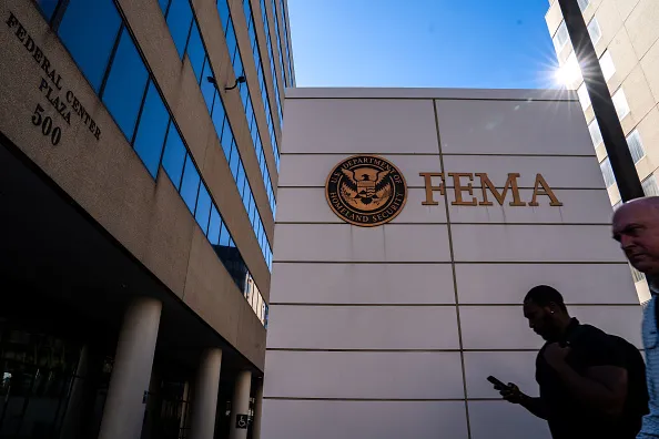 FEMA sustabdo potvynių atstatymo taisyklės vykdymą, praneša „New York Times“